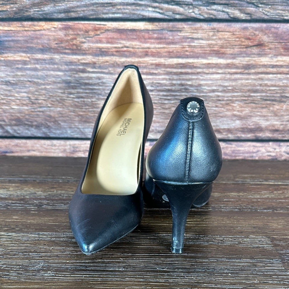 Michael Kors Classic Black 3 inch Heels!